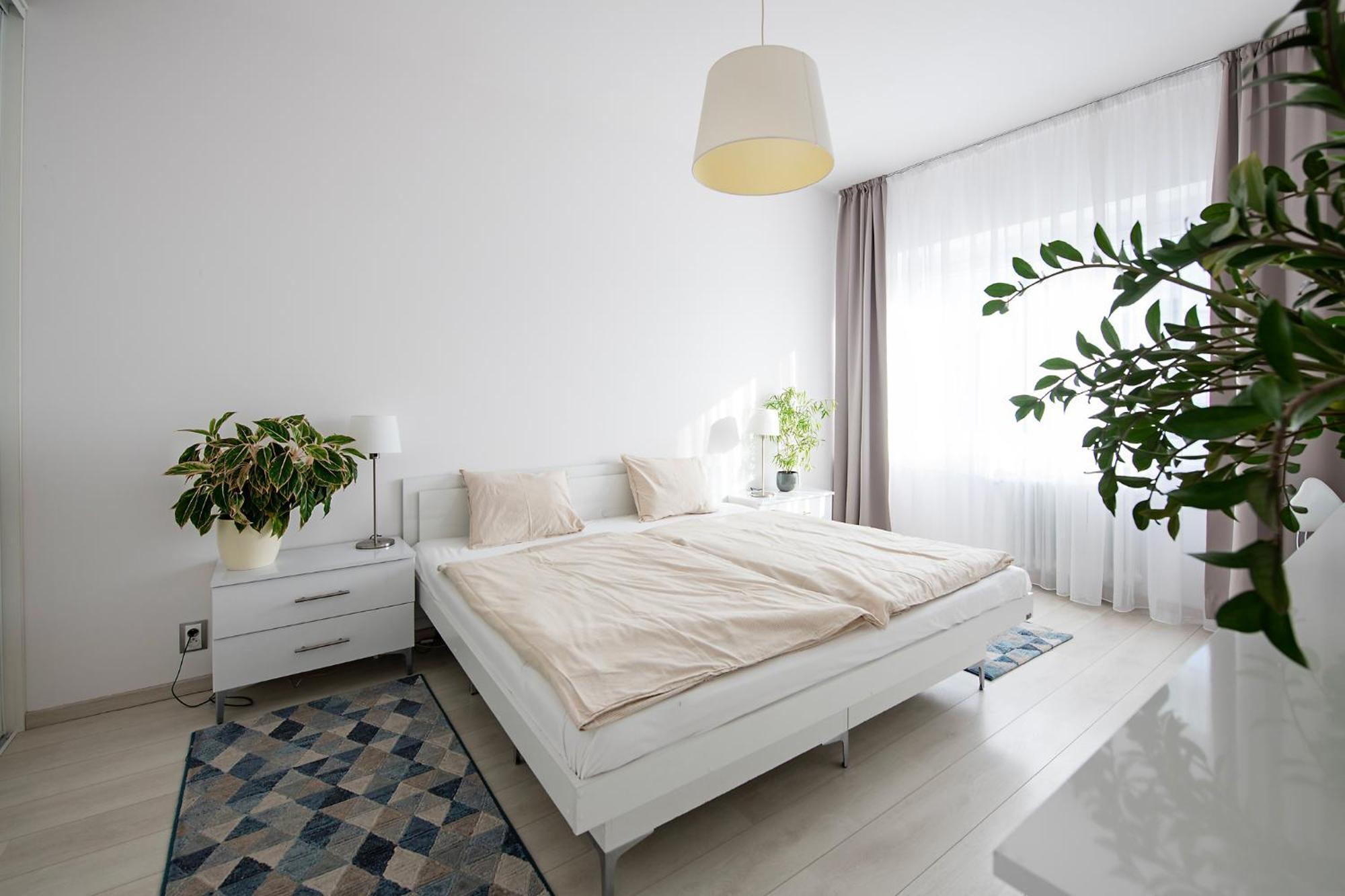 Coburg Palace Apartment Братислава Екстериор снимка
